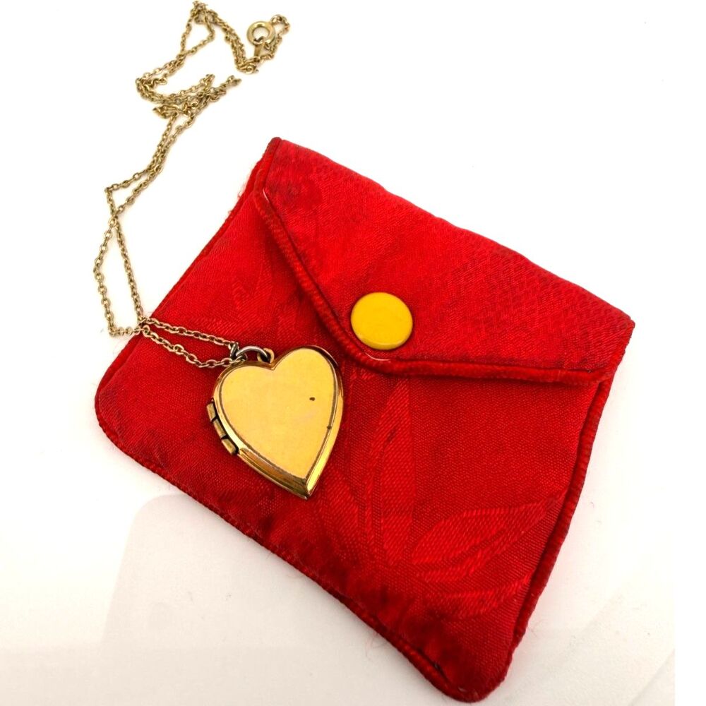 Vintage 1/20 12K Gold Filled Heart Locket Necklace with Red Silk Pouch